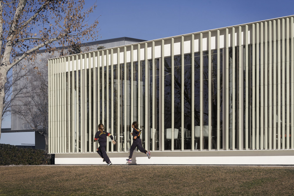 西班牙伦尼米德大学校园和创始人大厅(2020)(Rojo/Fernández-Shaw)设计-26