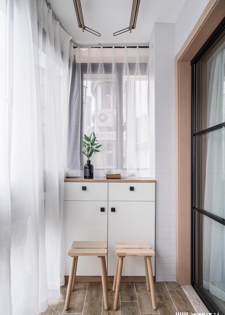 上海老弄堂情怀家居,绿色墨韵温馨一家三口-9