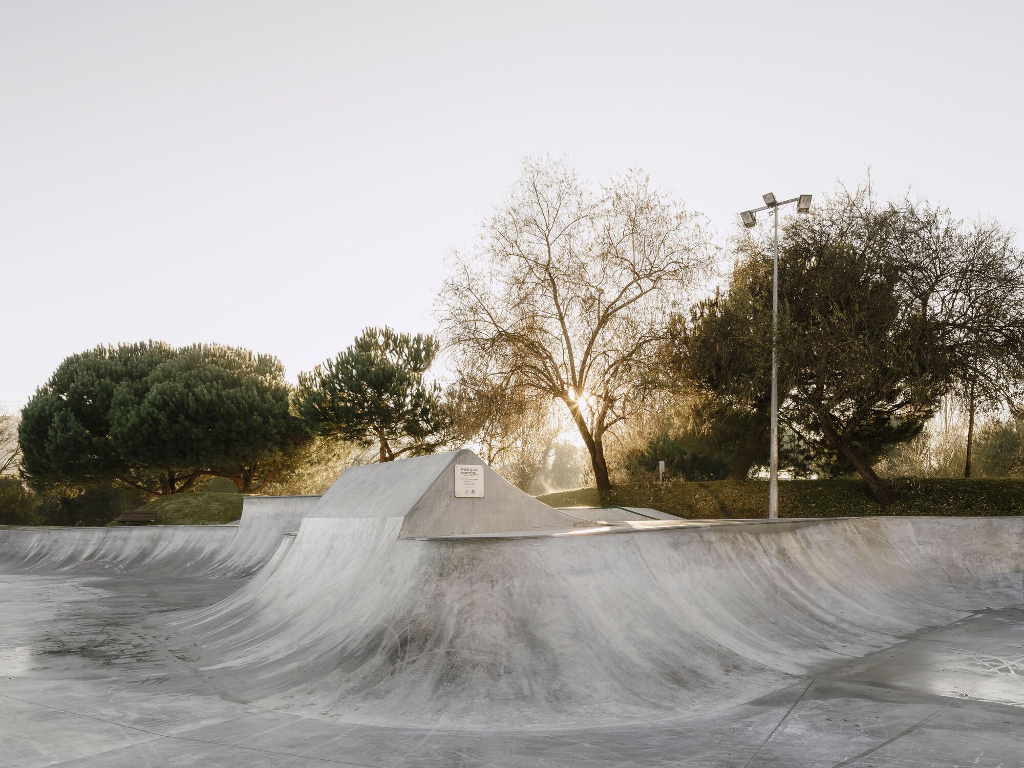 莱里亚滑板公园丨葡萄牙丨Arquitectura Viva-28