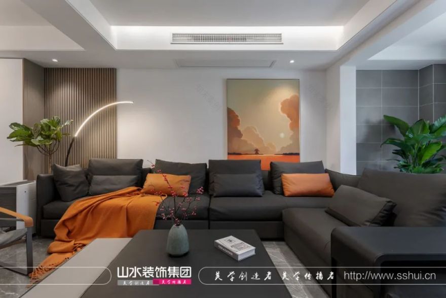 200 平复式住宅 · 现代简约与生活的热爱丨王雷-22