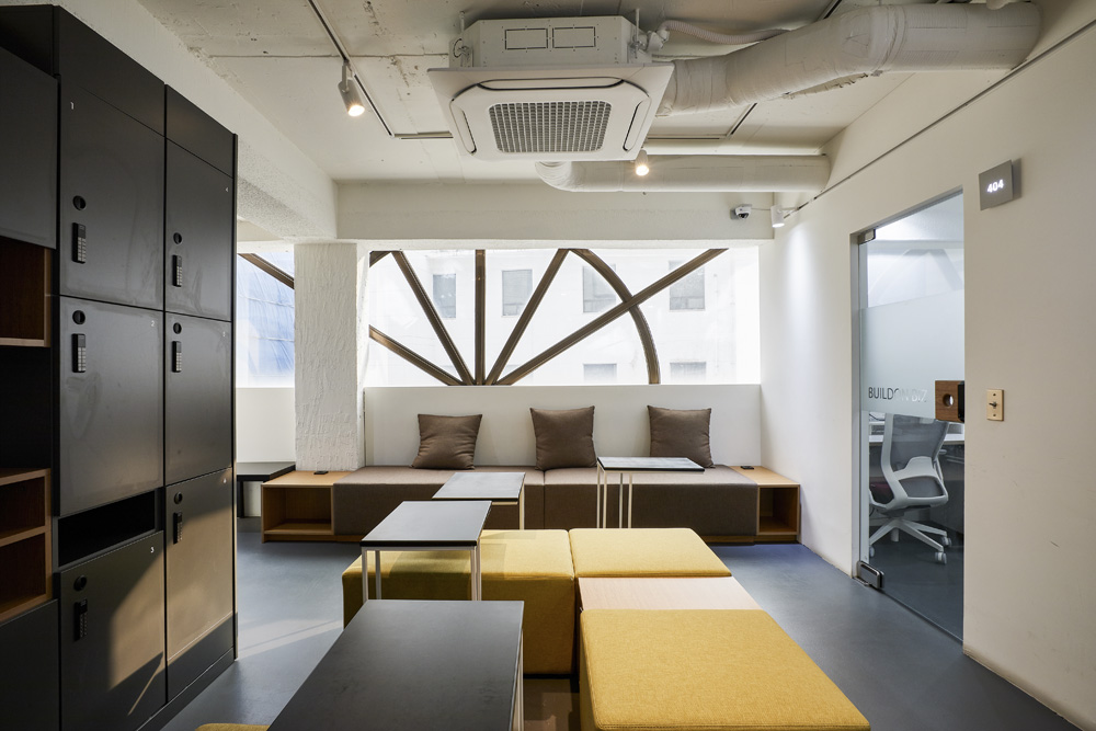 180 度全透明咖啡厅 | 极简设计的典范-18