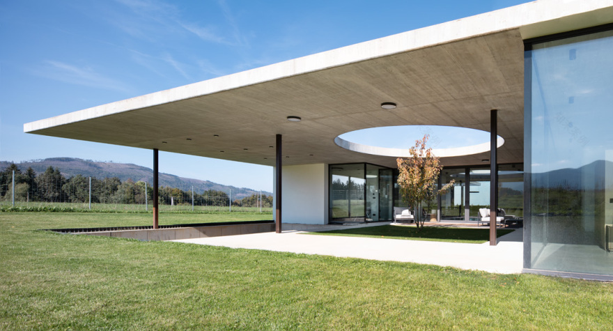 丨Kamil Mrva Architects-16