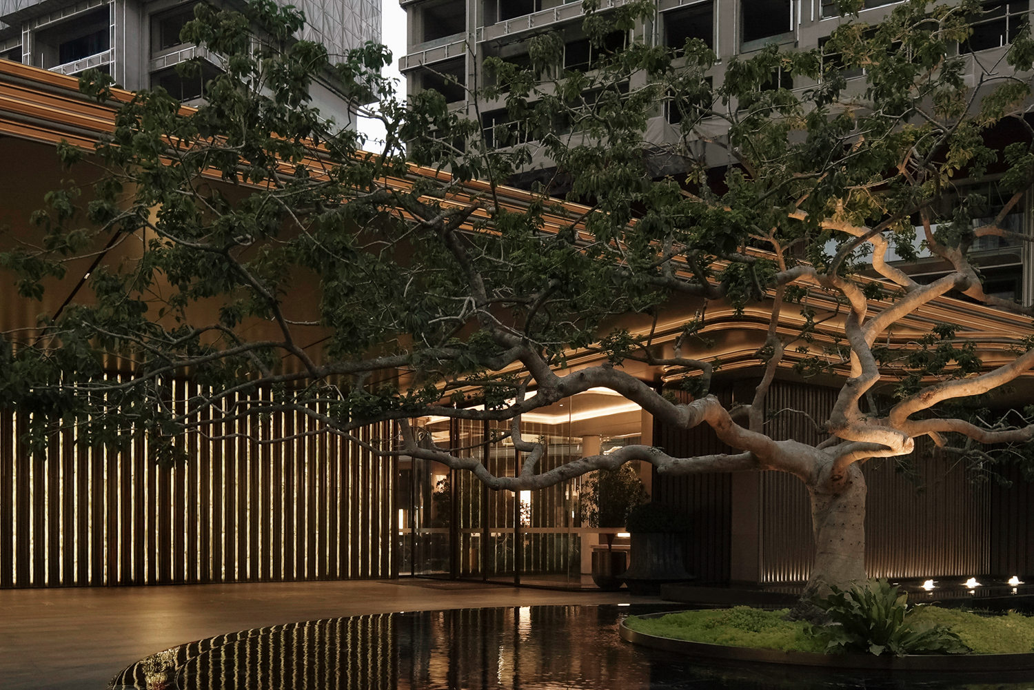 金茂上海璞元丨中国上海丨新加坡JTL Studio景观设计事务所-11