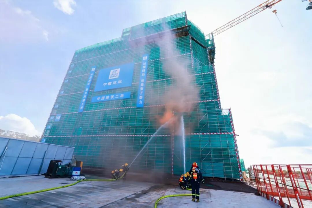 2025年省建筑施工消防应急救援演练暨质量安全观摩会成功举办-15