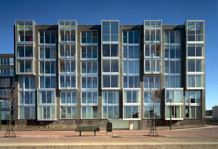 德西雷嫩,布雷达市布根奥松镇(注:Bergen op Zoom一般意译为布根奥松,它是荷兰北布拉班特省的一个市镇;由于De Sirenen可能是特定的地点、建筑等名称,缺乏更多背景下只能音译为德西雷嫩 ) 丨荷兰-8