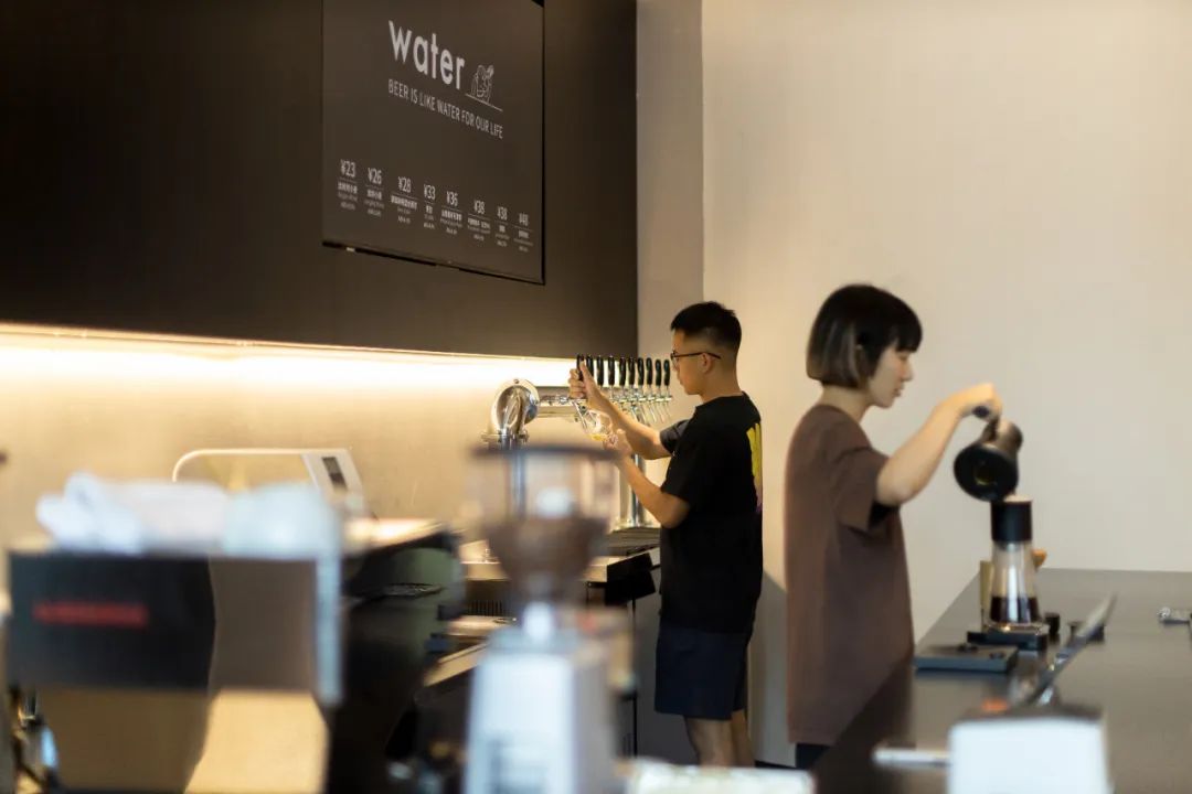内蒙古包头 WATER COFFEE 设计丨乙仓空间设计-30
