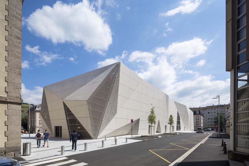 奥里亚克广场水晶建筑-3