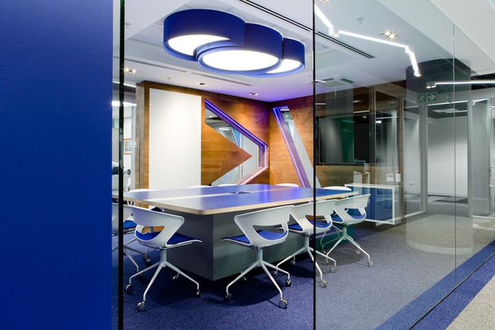 Korbicom 办公室 · 科技创意的未来空间-38