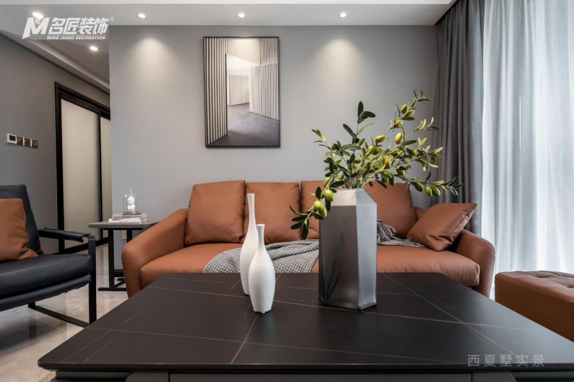 四口之家现代风装修案例-10