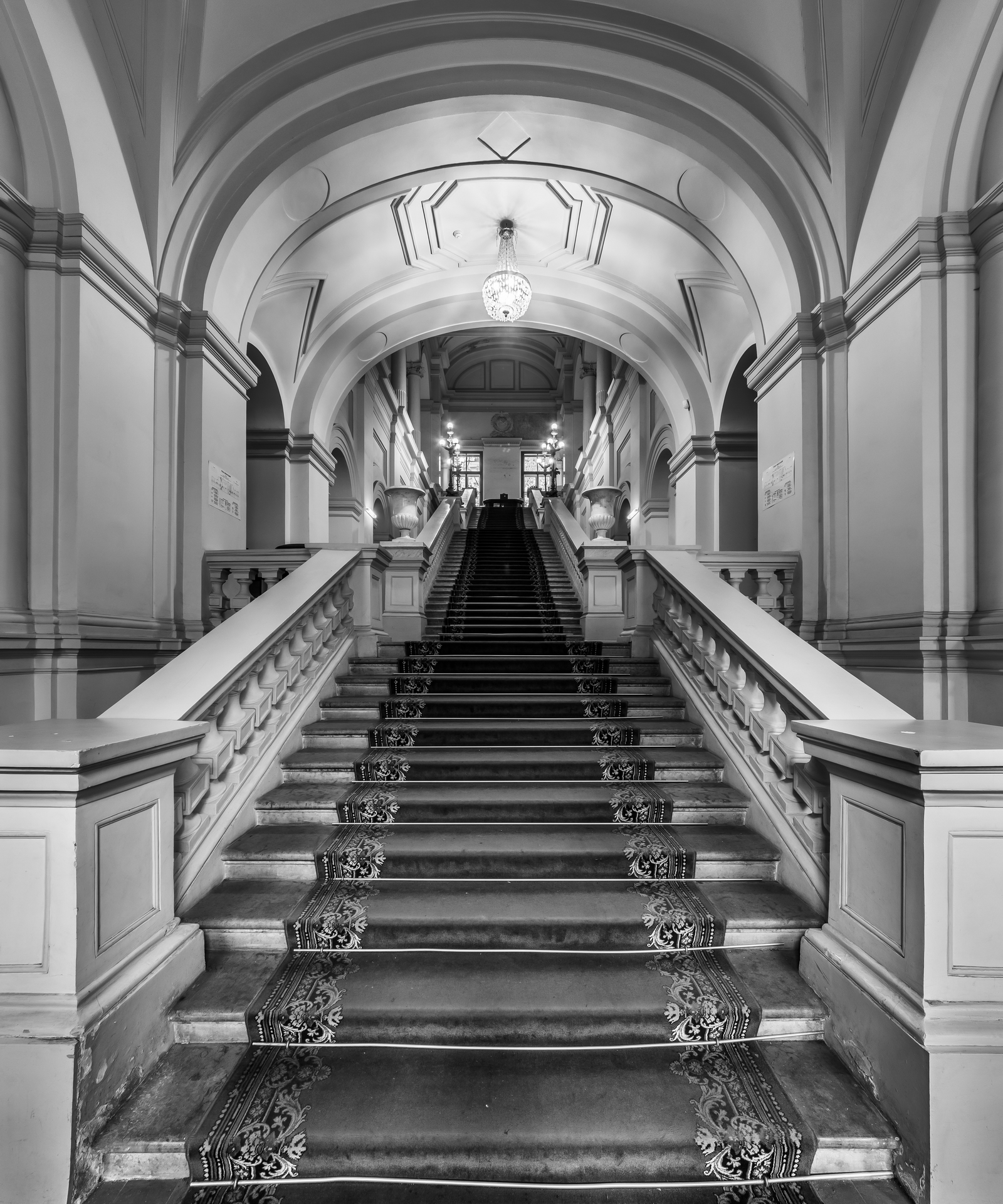 Казанская 7-10