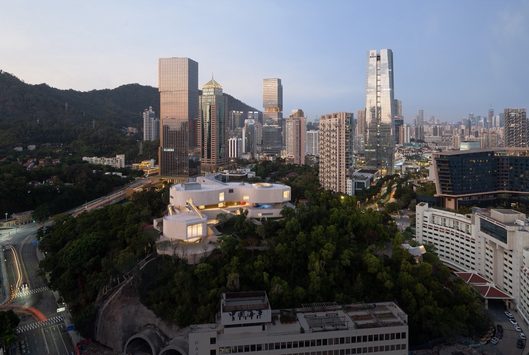 招商局历史博物馆及微波山公园丨中国深圳丨URBANUS都市实践-7