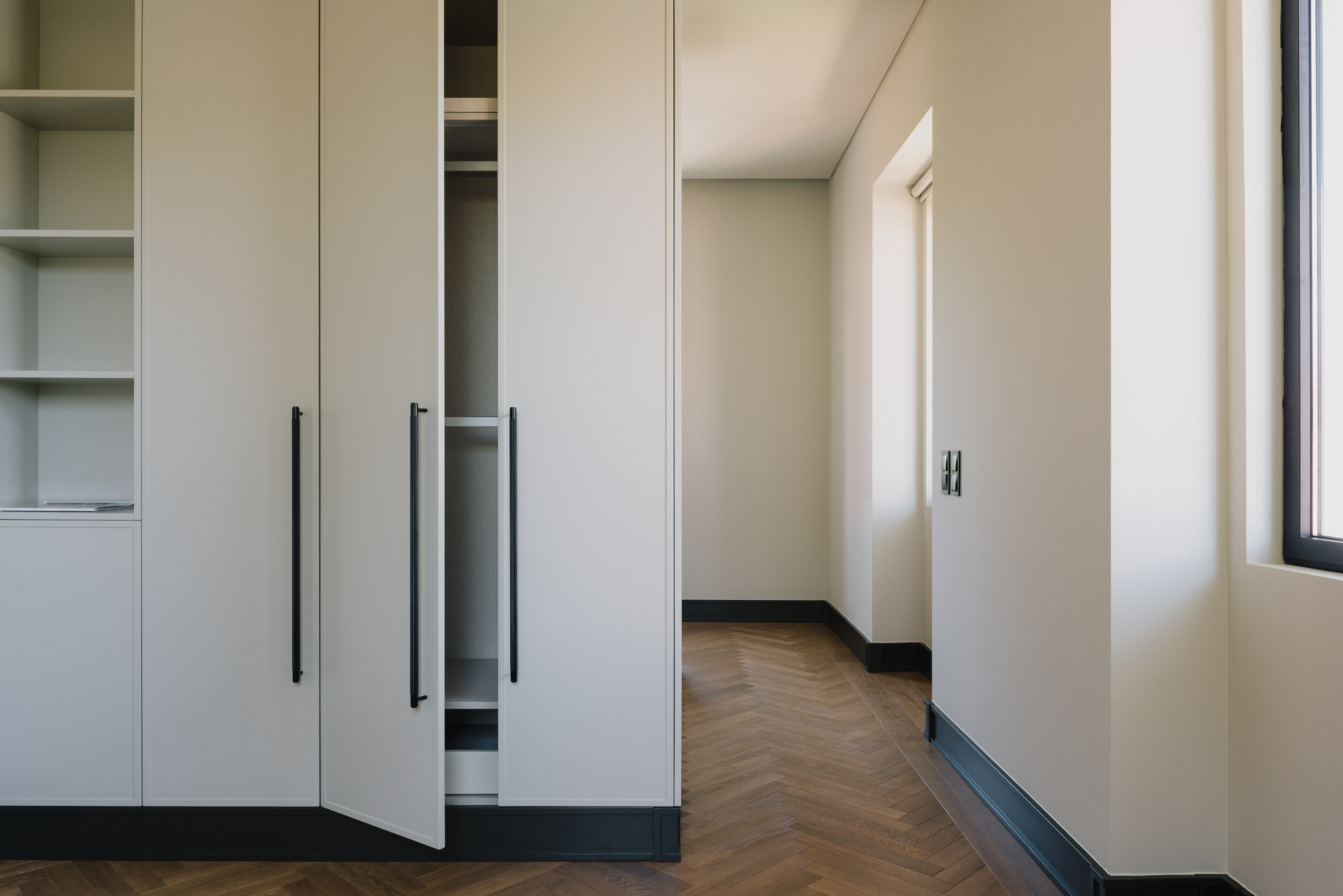 葡萄牙 Monte Estoril 海岸别墅设计-13