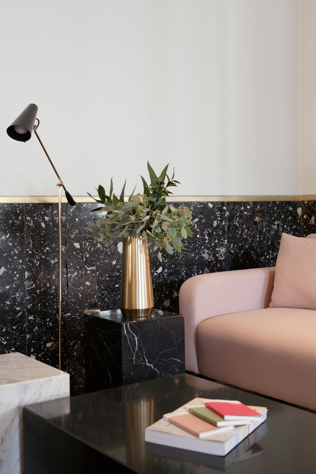 都柏林亚历克斯酒店,个性化定制空间,传统与现代交融-25