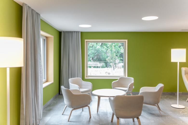 Pflegezentrum Luegeten 护理中心丨瑞士丨amrein giger architekten-6