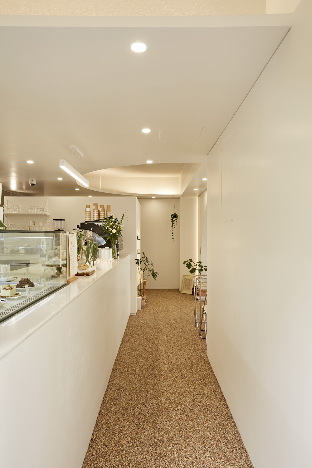 18 坪美丽咖啡厅的曲线设计魅力-13