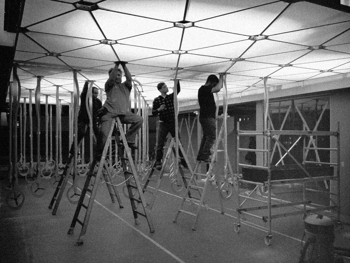 Flying sticks Valeo-11