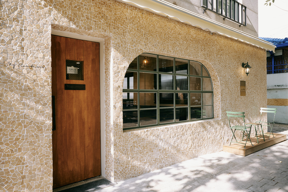 欧式家庭氛围的 15 坪咖啡厅设计-21