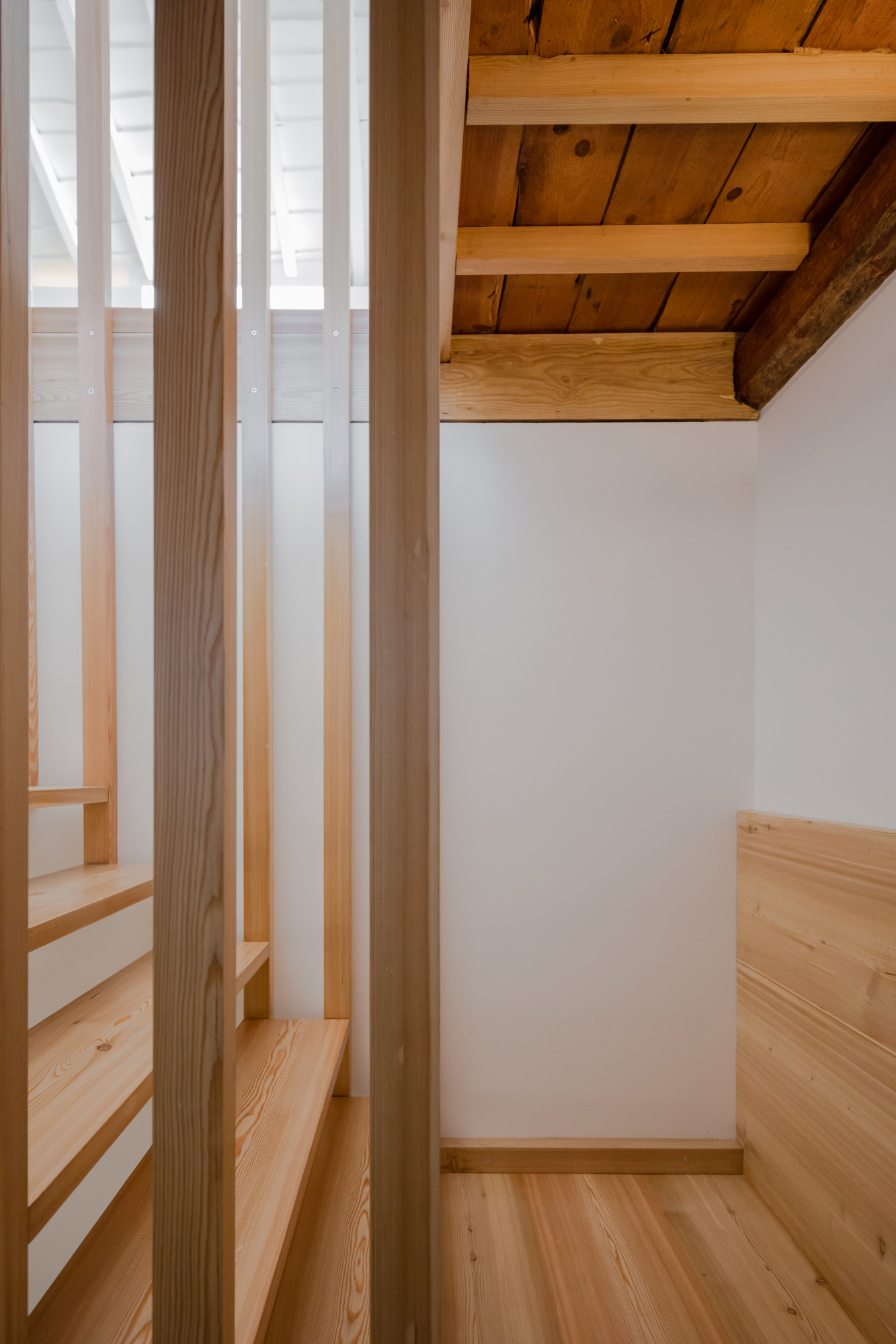 House Renovation in Ovar, Portugal by Nelson Resende.-14