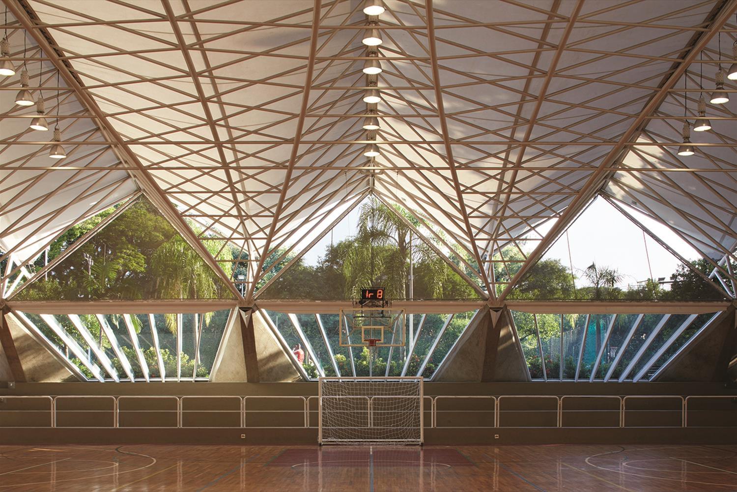 巴西 Clube Alto dos Pinheiros 运动馆 · 经济,可持续的设计杰作-10