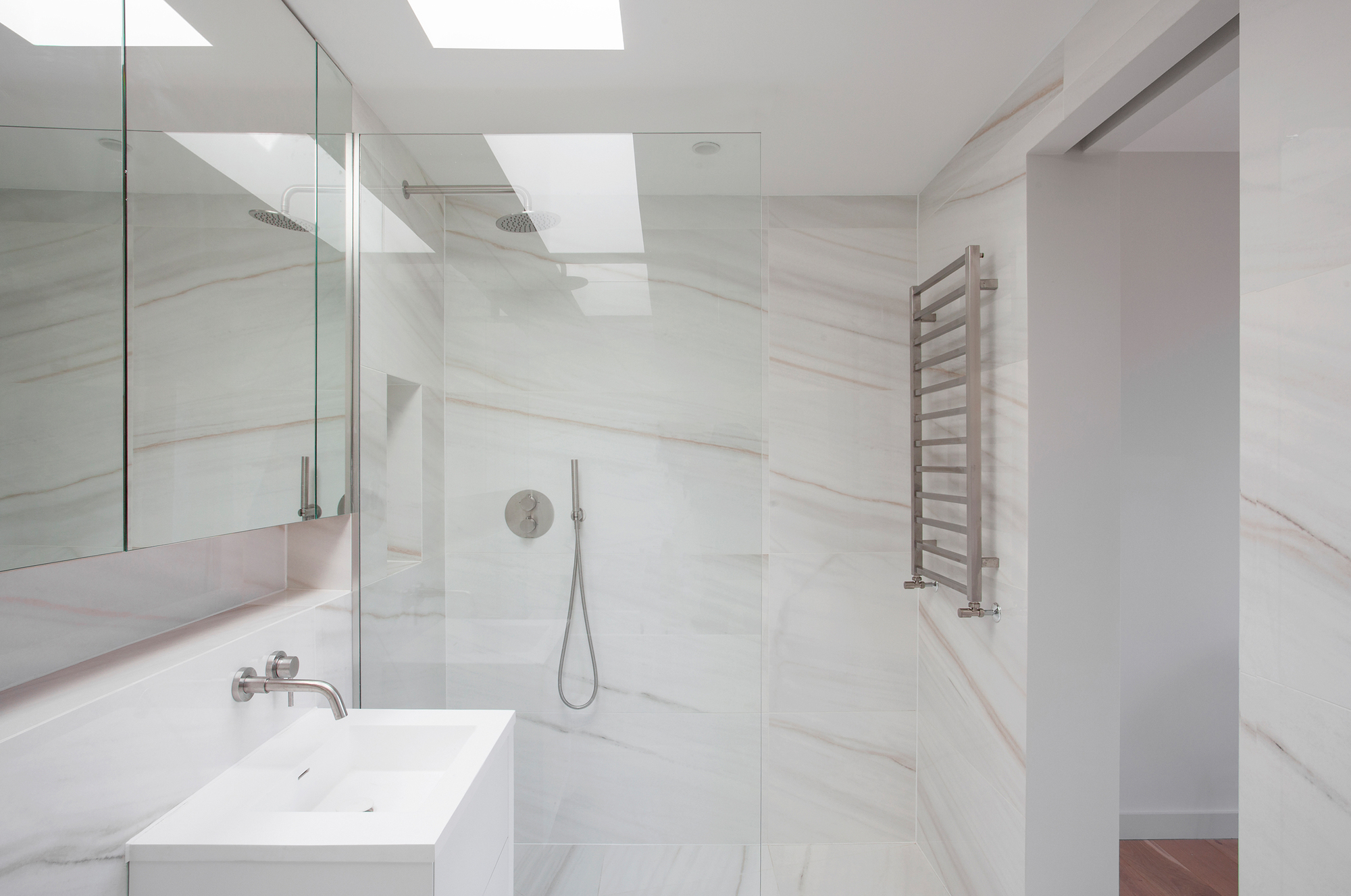 塔苏联合运河大厦丨英国-35