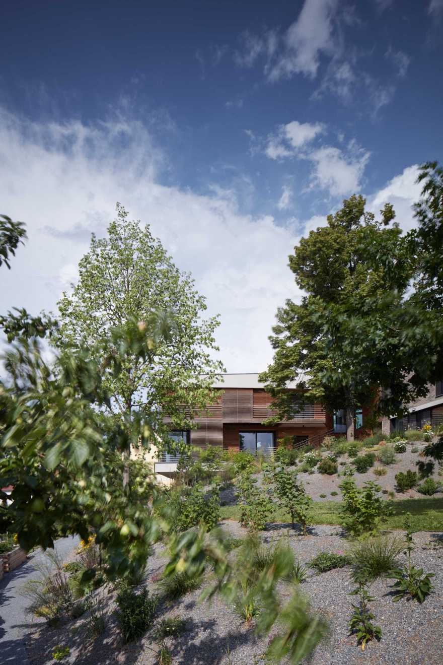 波多里别墅 Villa H 3,融入自然的室内设计杰作-19