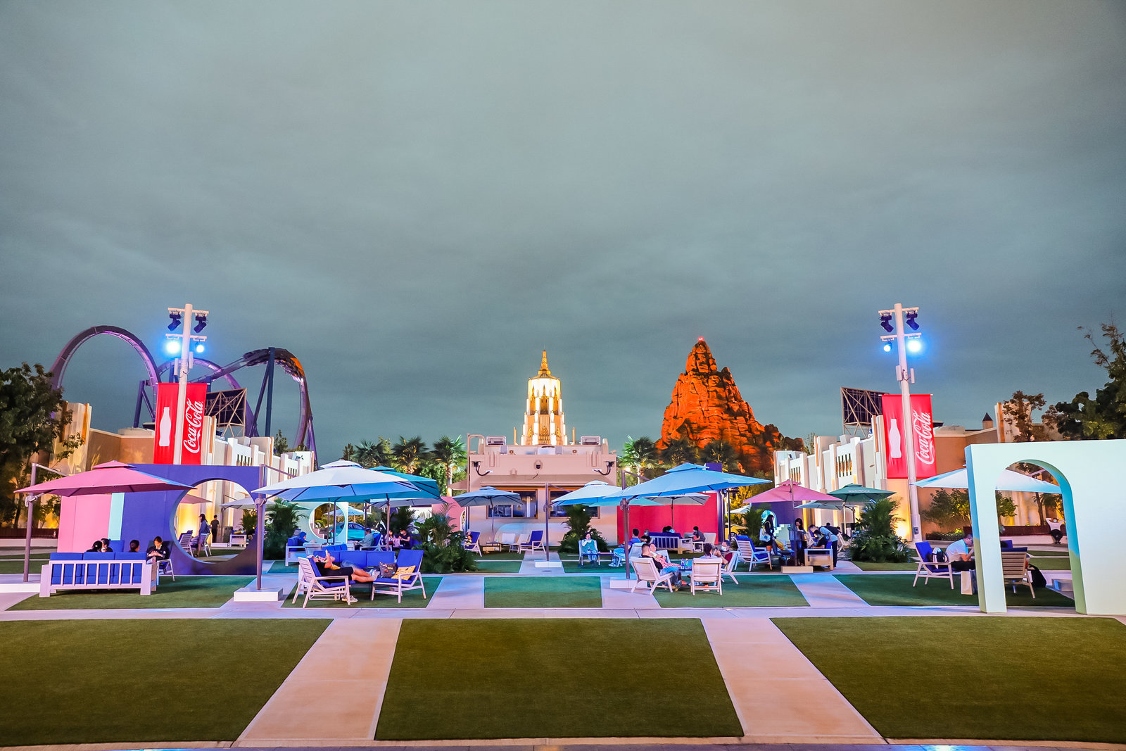 2021 BMW · UNIVERSAL 创意设计-23