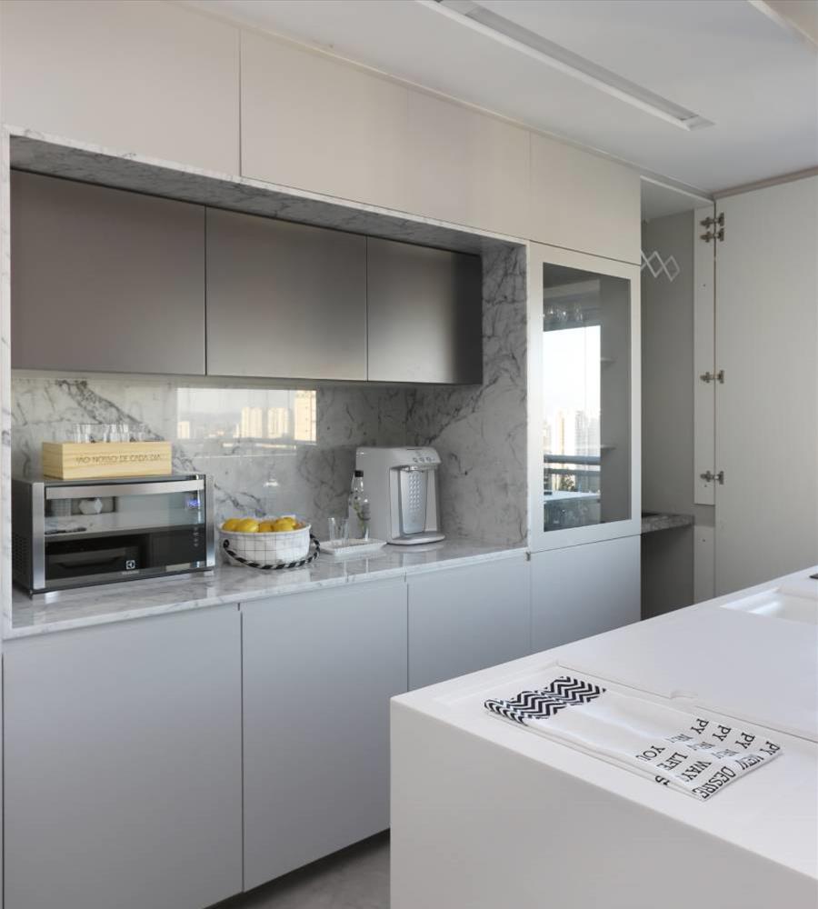 巴西 Vila Cruzeiro 公寓 | 木质温馨设计，城市景观与舒适家居的完美融合-6