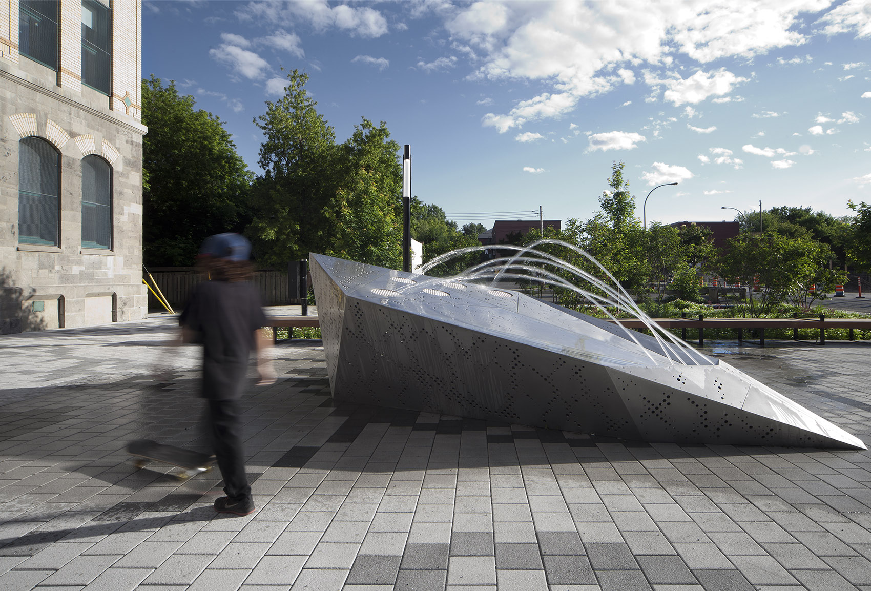 蒙特利尔叶脉广场，加拿大 / NIPPaysage-12