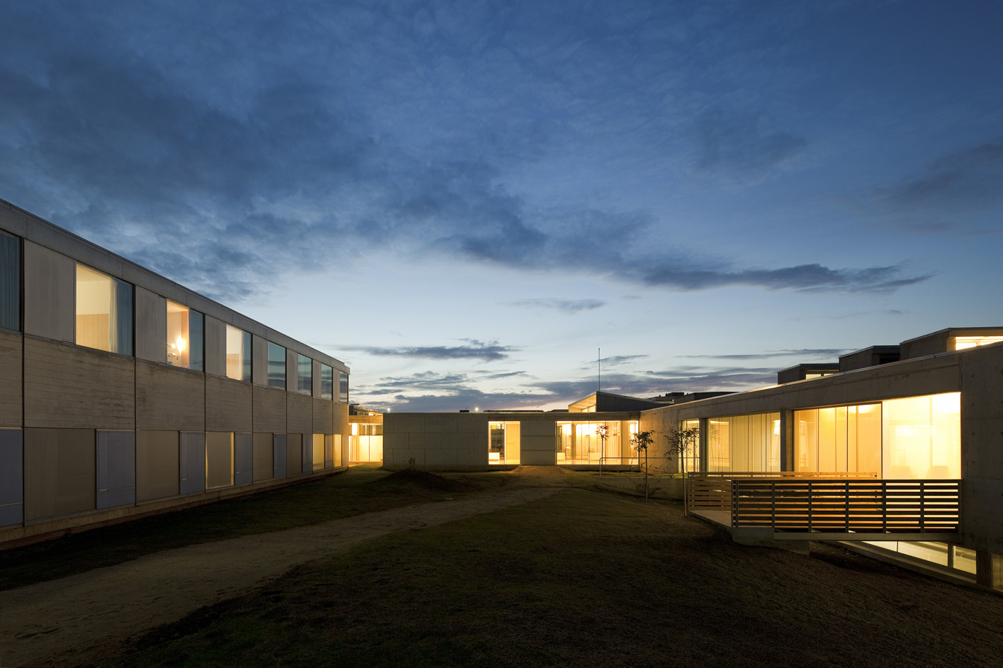 Elderly Healthcare Building   Brullet Pineda Arquitectes-27