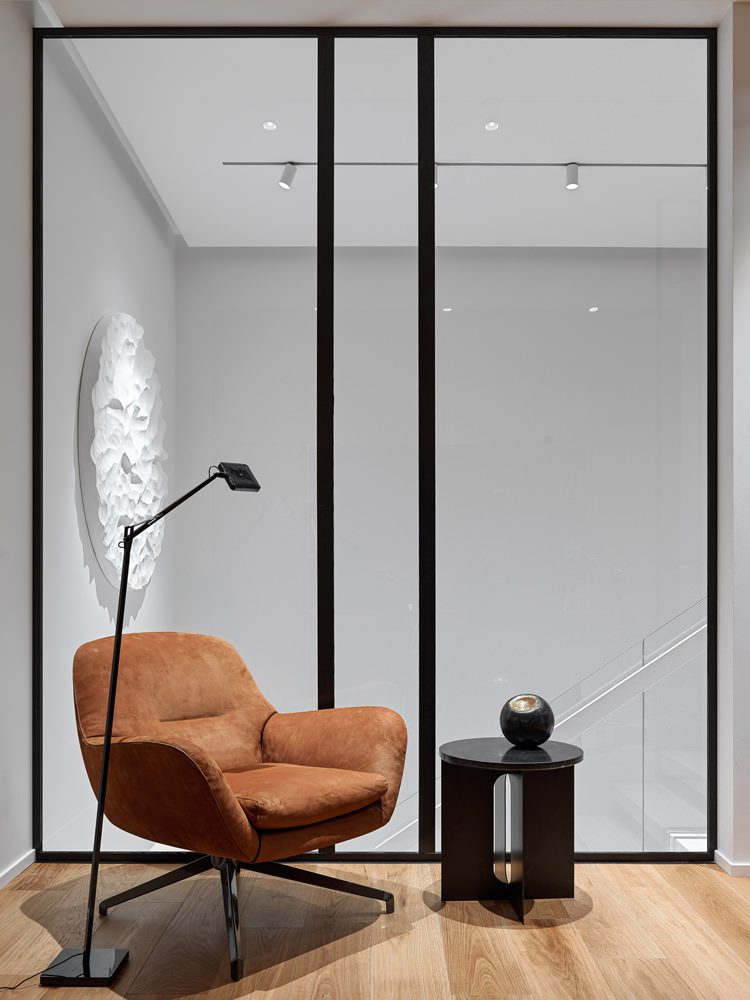 带空中楼梯和石墙的两层公寓设计丨俄罗斯莫斯科丨Design Rocks工作室（叶夫根尼·希洛夫,伊利亚·叶罗舍维奇）-29