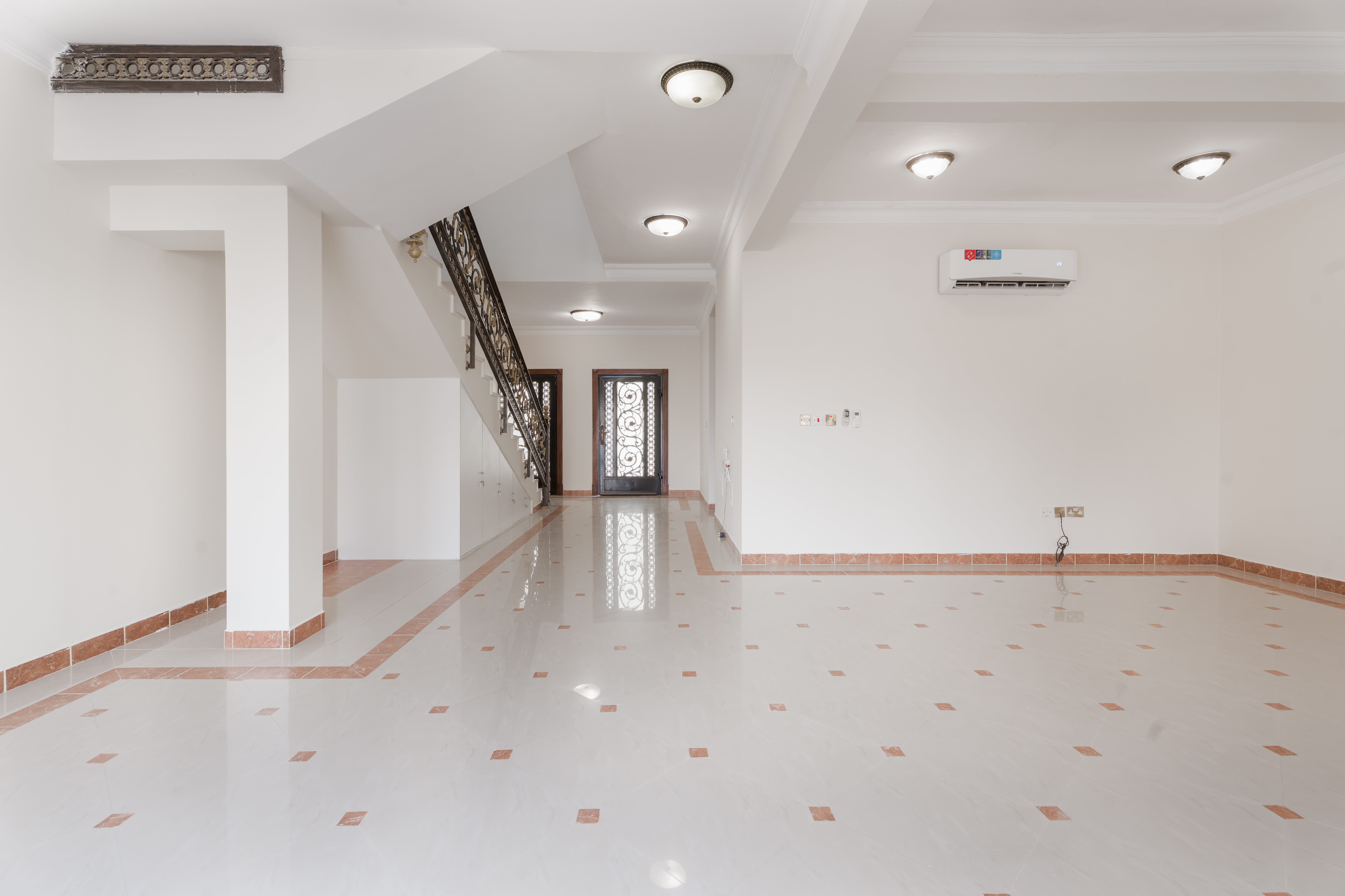 Villa In West Bay Lagoon-20