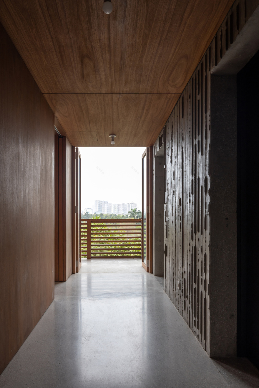 Vertical Tube House - Kam and Ly House / HGAA + Jien Jun + naïve practice + Taewon Park-23
