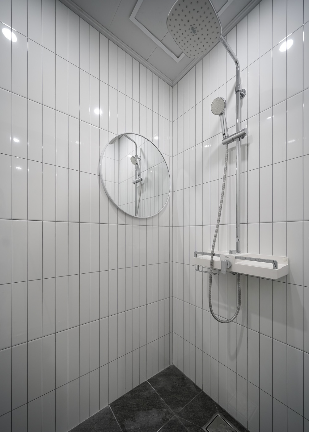 高级黑 | 38 平米迷你公寓的华丽转身-19