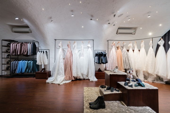 越南胡志明市婚庆大楼·曲线立面与室内星空设计-40