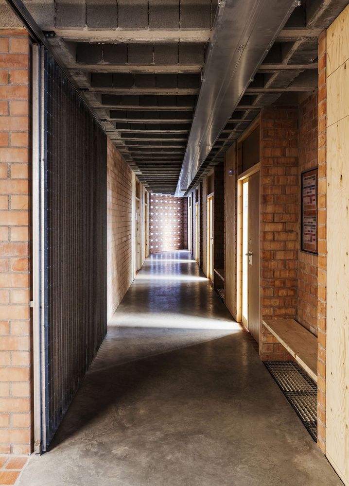 Cristalleries Planell Civic Center  H Arquitectes-31