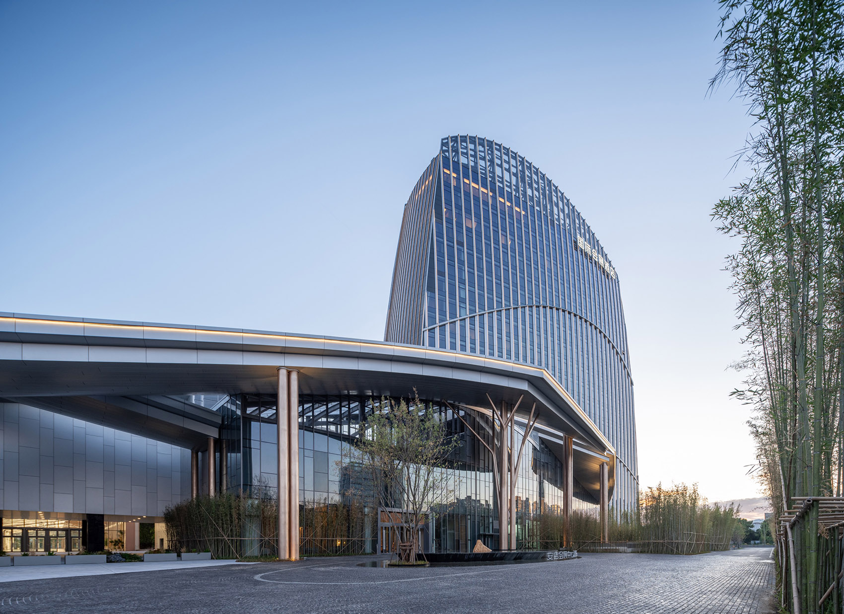 安吉国际会展中心丨中国湖州丨法何斐德,启迪,公和,ACD艺城等公司-39