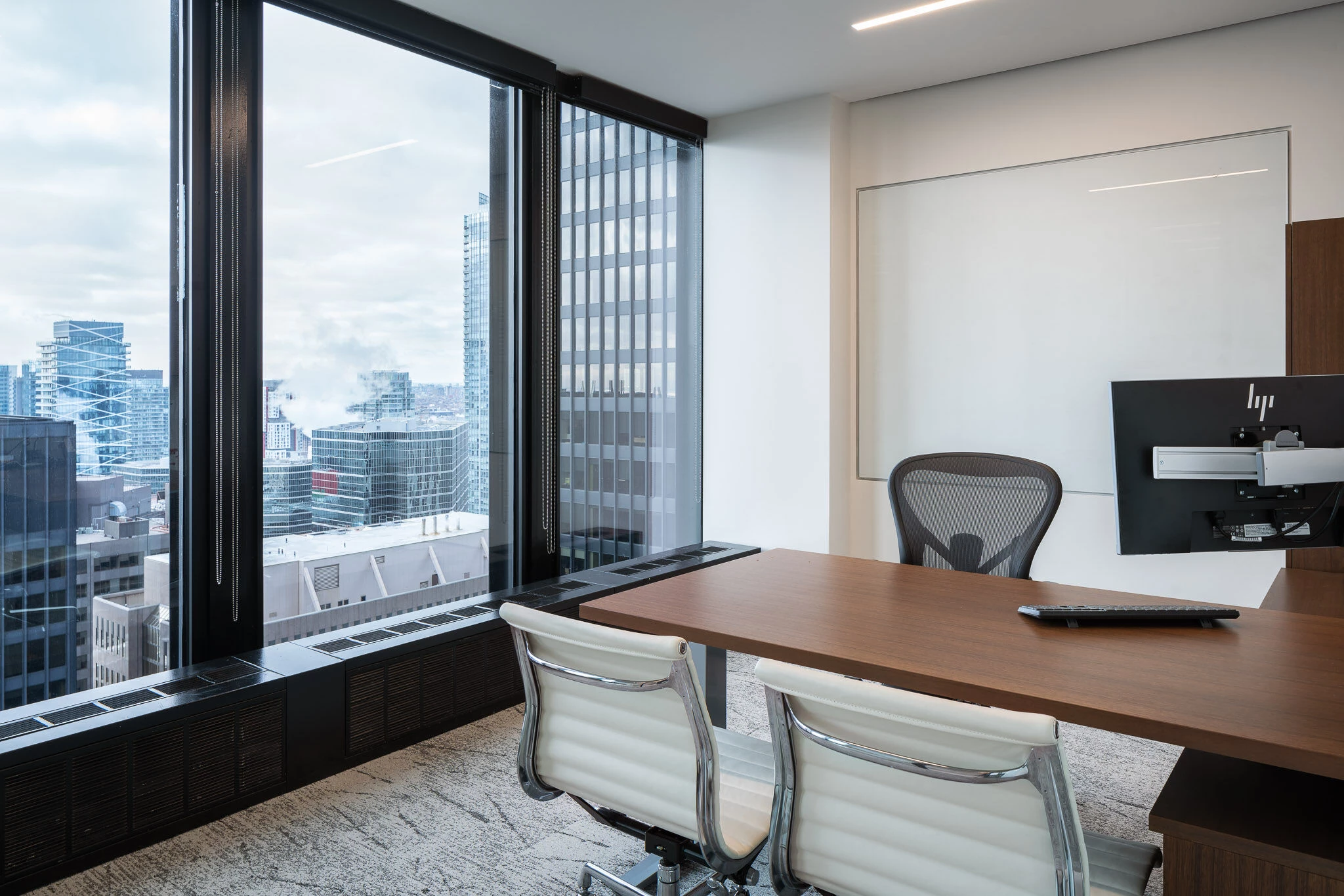 极简“白盒子”办公空间-18