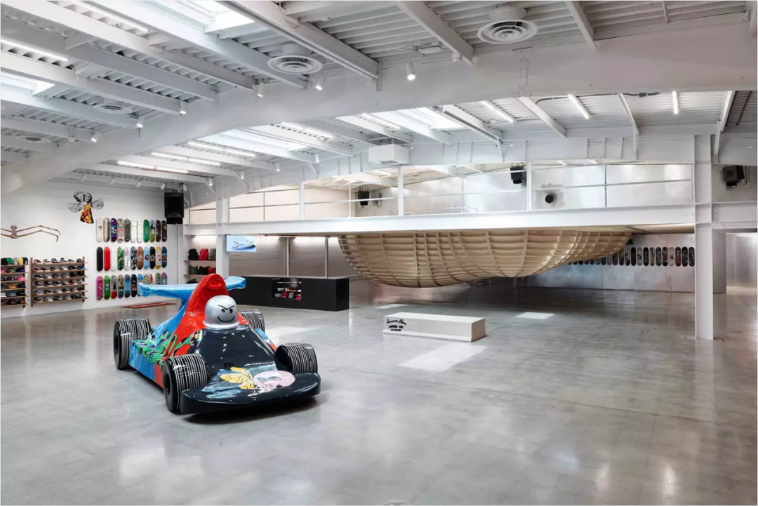 Supreme 洛杉矶门店丨美国洛杉矶-10