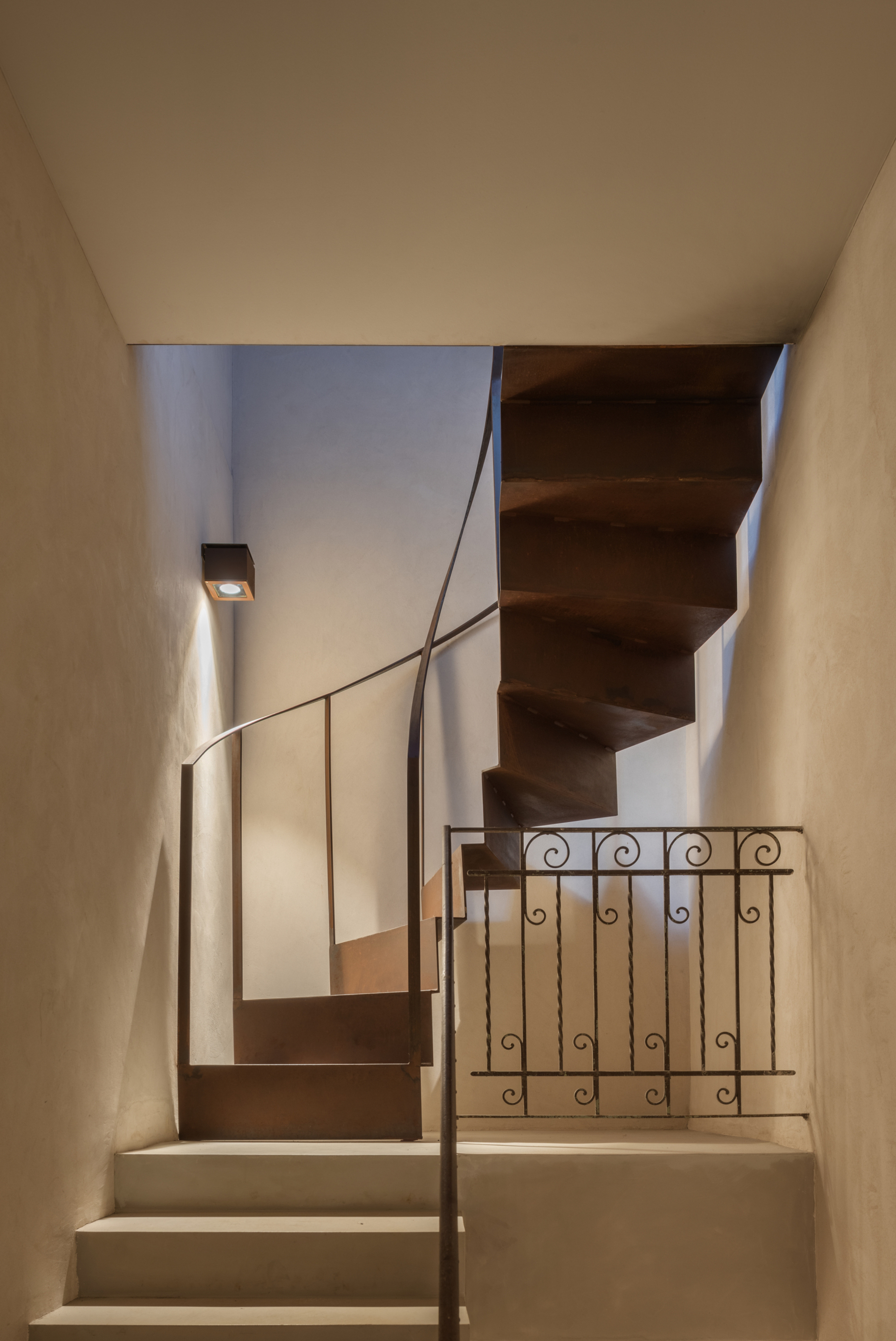 电动汽车概念店丨意大利丨Ambientevario-41