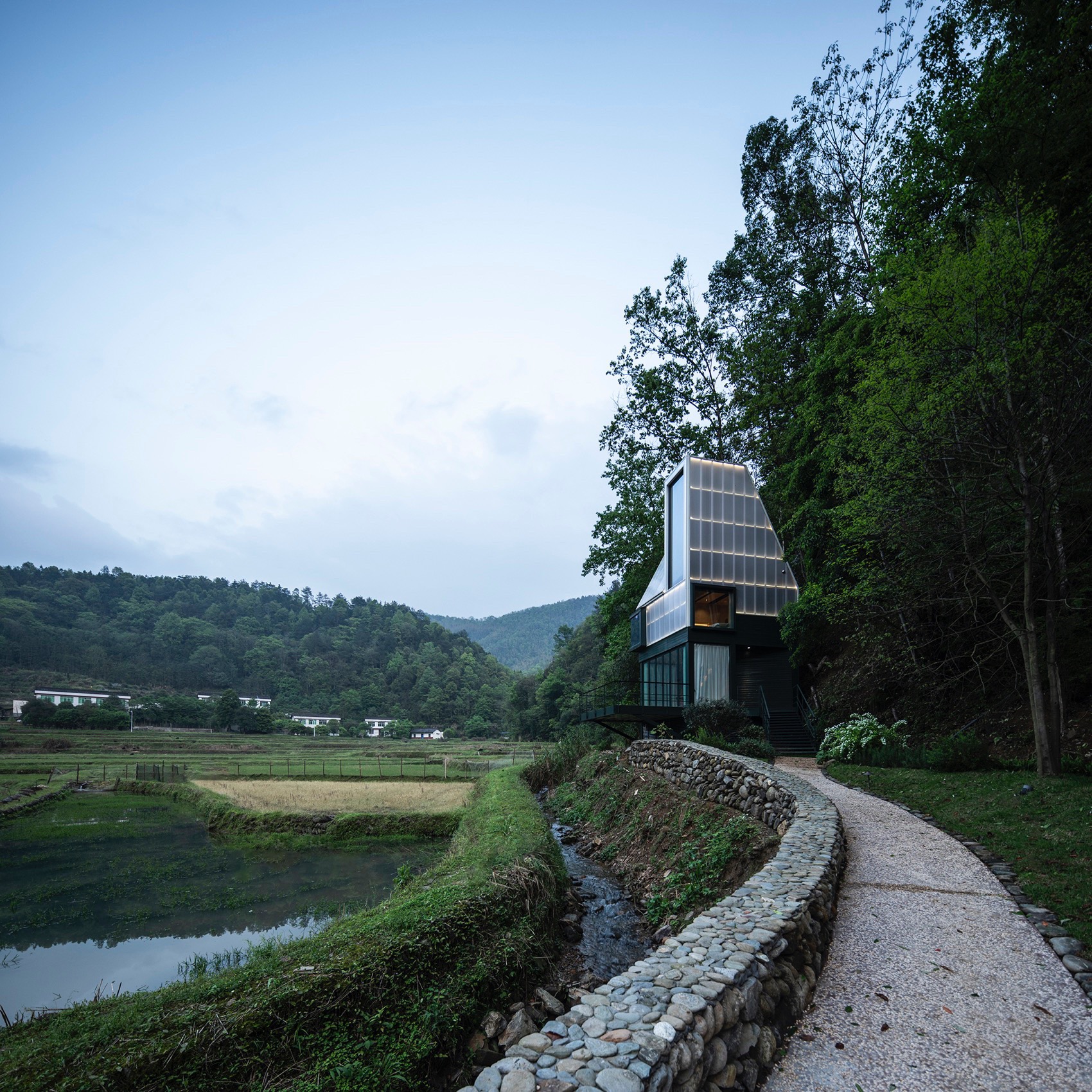 云躲躲·烟花小屋，湖南 / EERI 建筑设计工作室-21