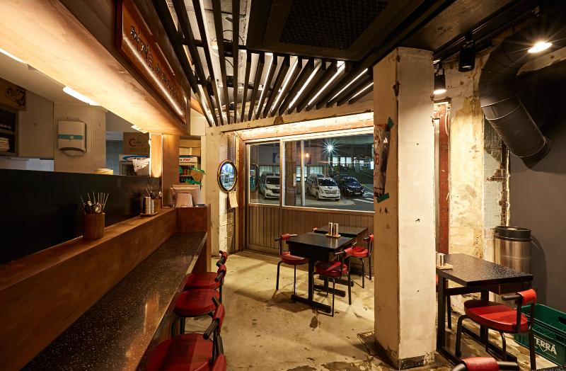 复古 9 平小食堂，重拾现场感的设计佳作-9