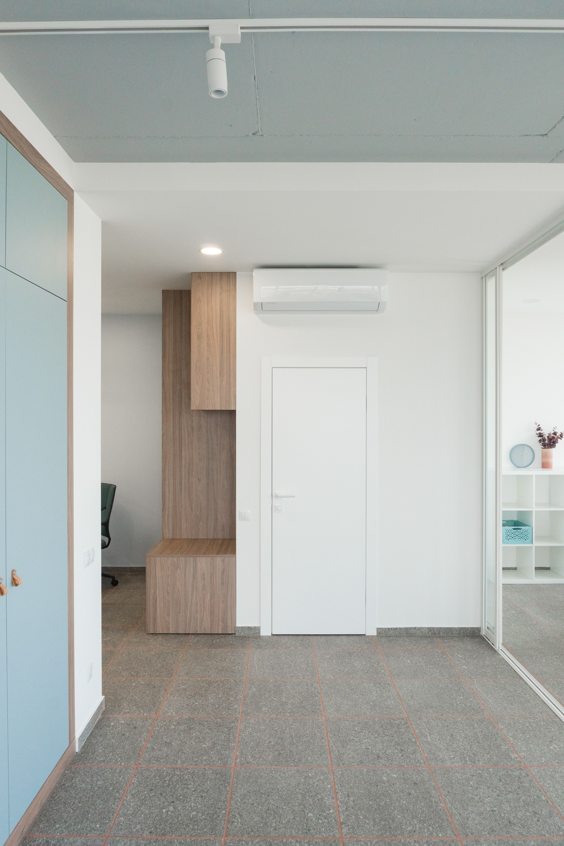 Office "40": 65 sq.m (Real)-10