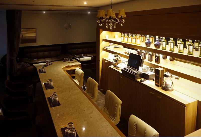 伦敦街 15 平米简约公寓，高端石材打造温馨空间-6