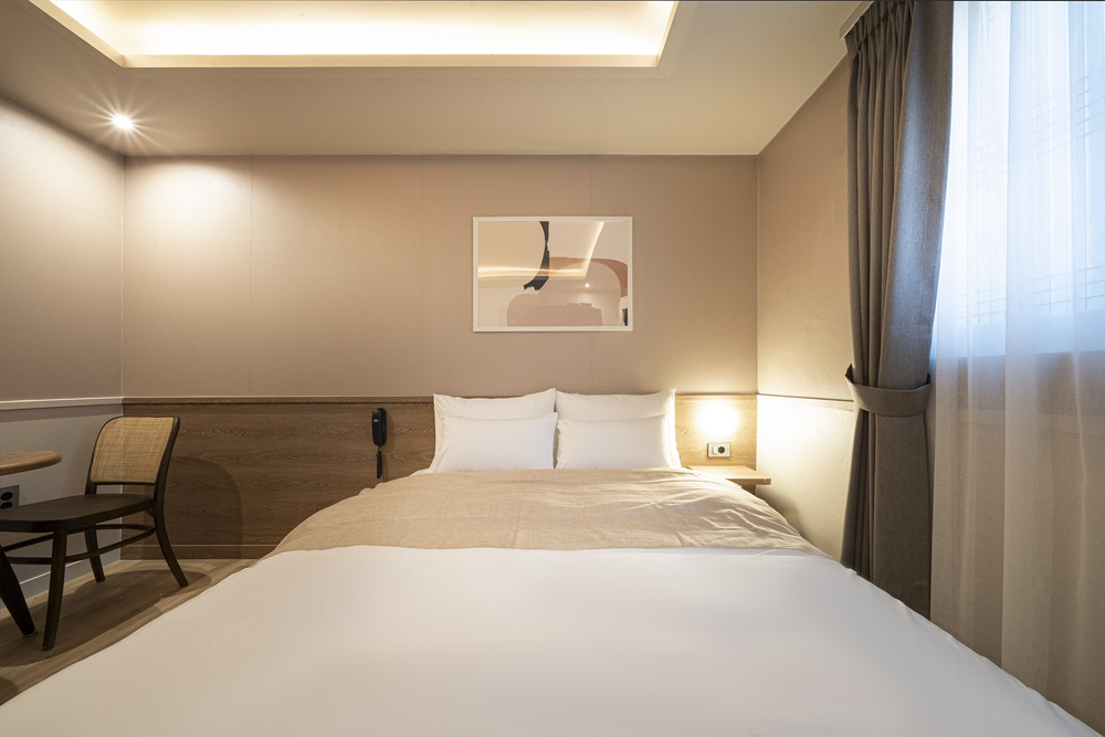 白色与木质，打造高级酒店式公寓-10