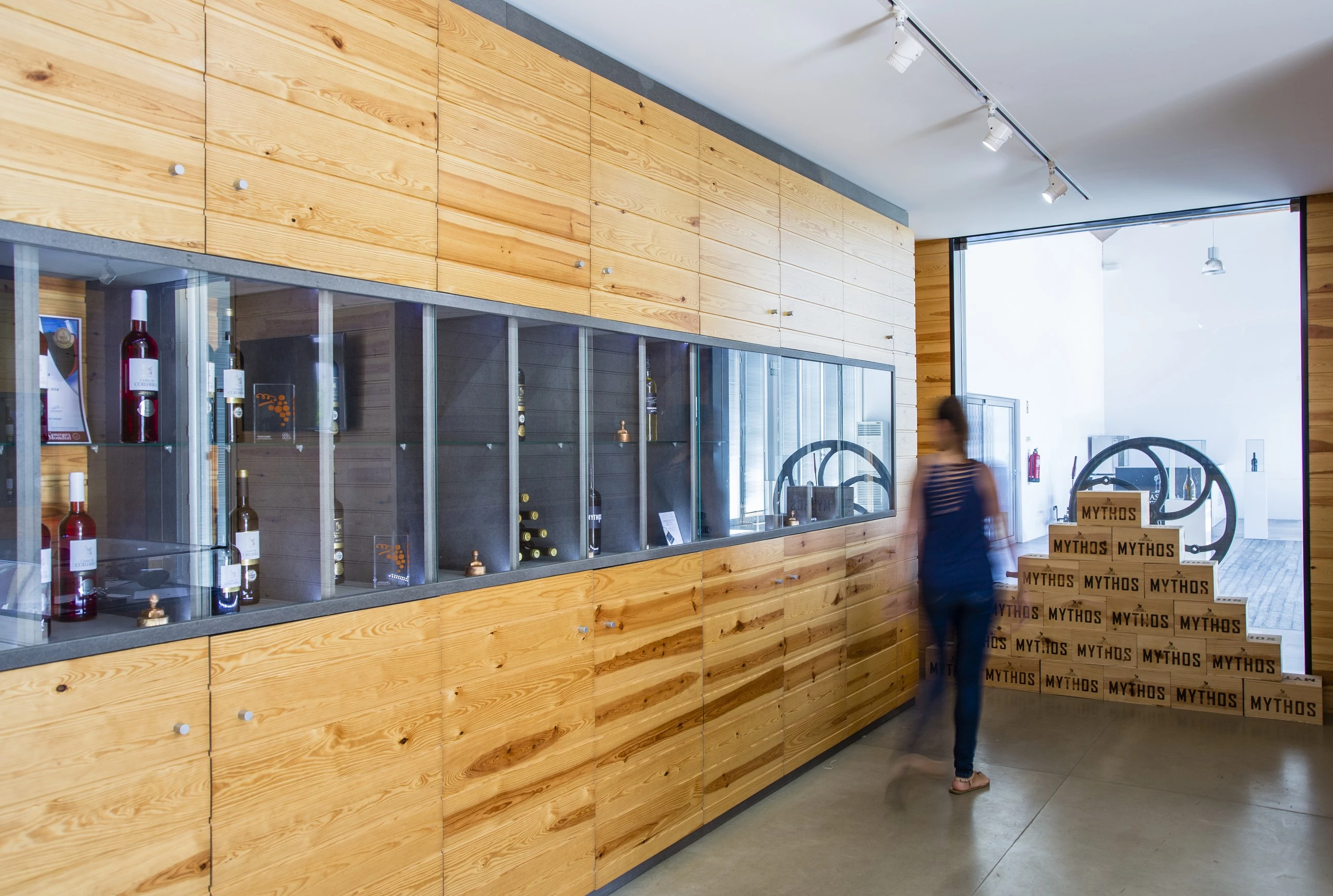 葡萄牙酒庄的现代复兴-13