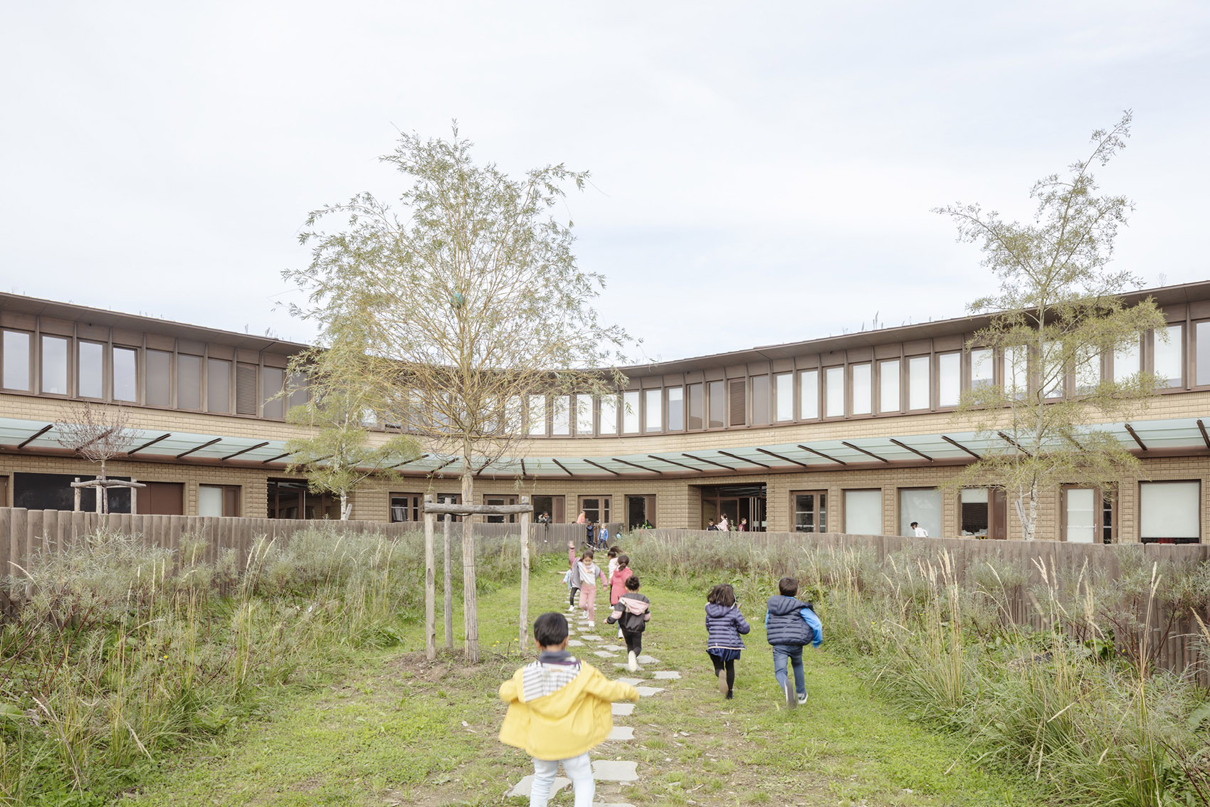 法国 Thomas Pesquet 小学和幼儿园综合体丨JOLY&LOIRET-15