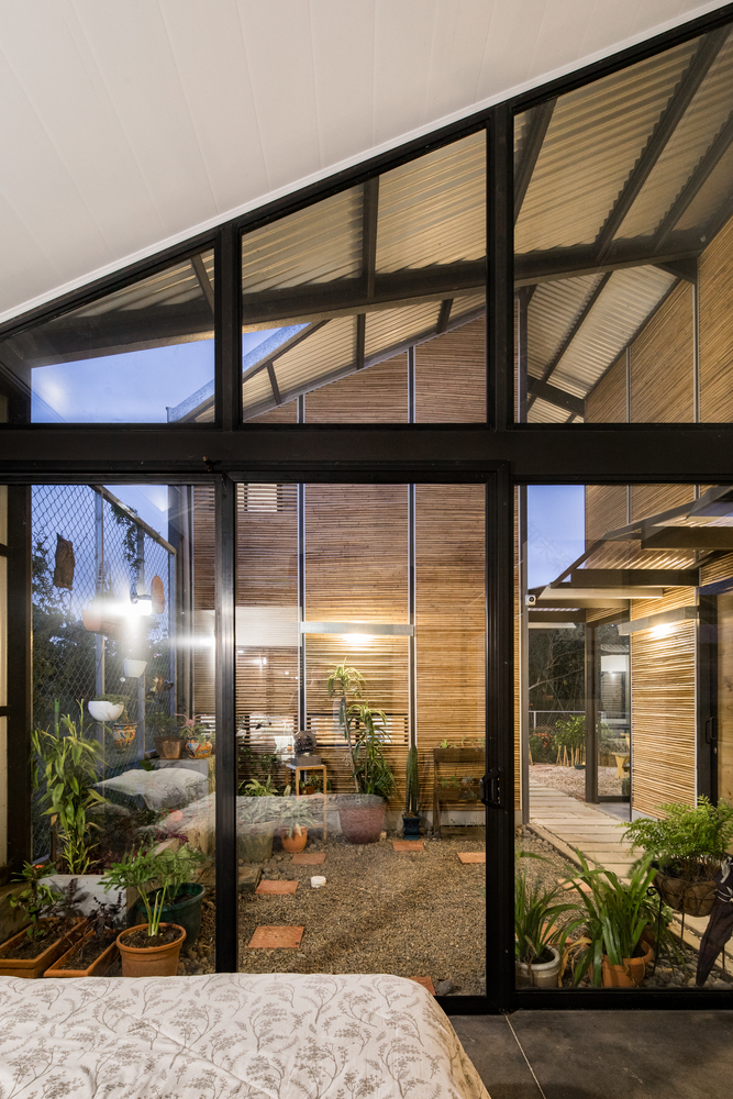 三宅一体的绿色别墅丨哥斯达黎加丨YUSO-35