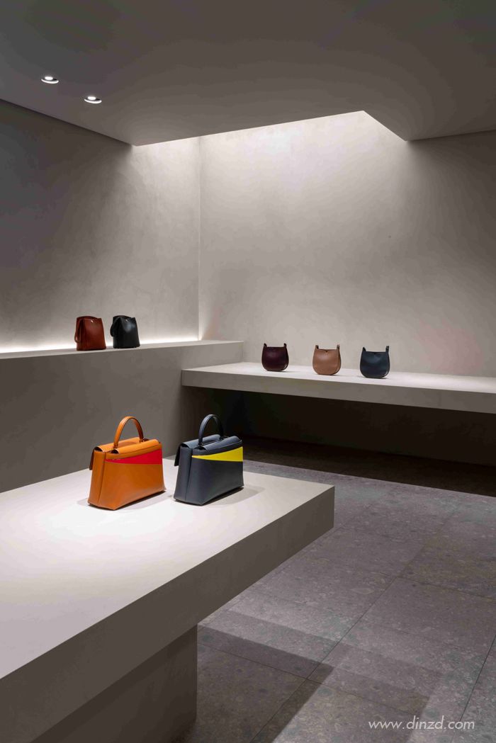 极简大师 John Pawson 打造 Valextra 米兰旗舰店-25