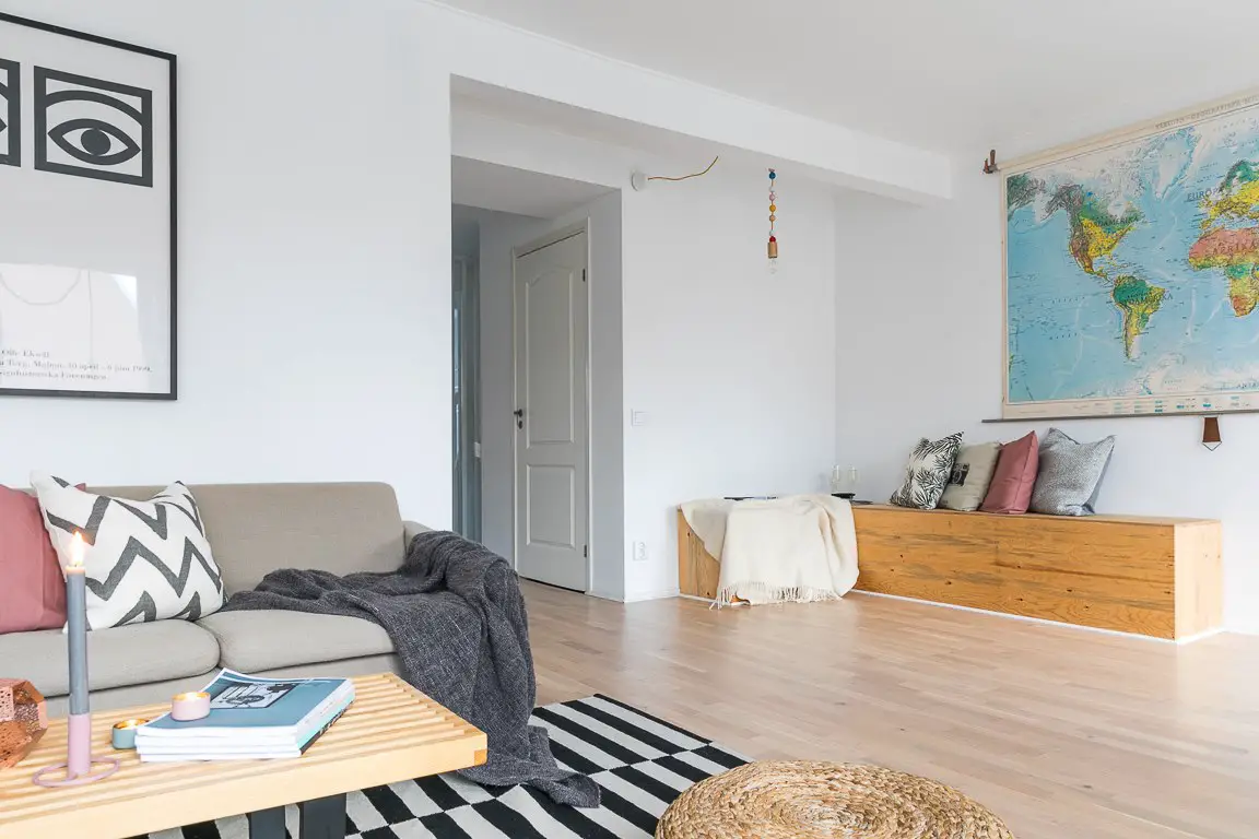 鲜亮色彩点缀的北欧风格 | 以白色为基调的清新空间-12