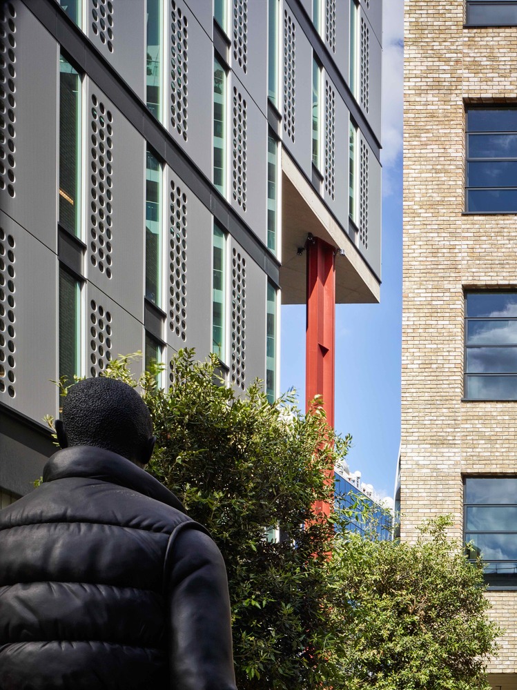 伦敦创新地标“白领工厂”-64